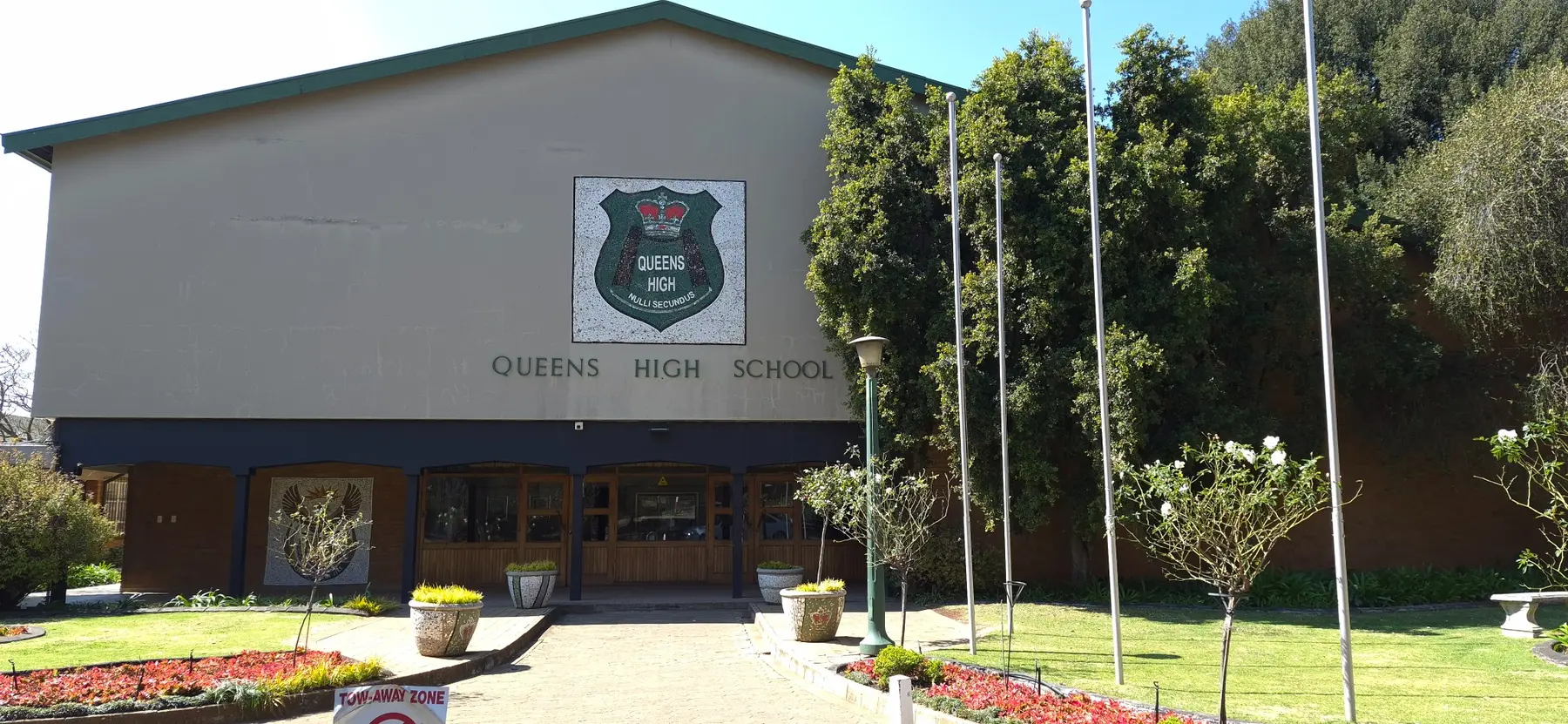 Queens High School hall and grounds